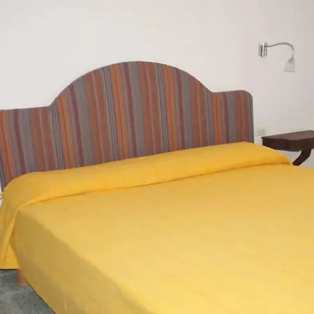 107071 - House In Lloret de Mar